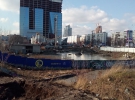 
    В Киеве на месте строительства образовалось озеро3 