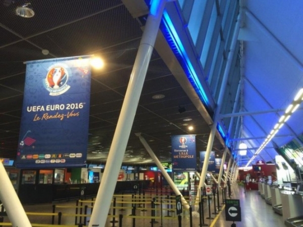 Сотрудники Государственной пограничной службы Украины будут нести службу в аэропортах Парижа, Марселя, Лиона и Лилля во время Чемпионата Европы по футболу. 