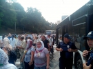 
    Первых верующих с крестного хода свозят в центр Киева8 