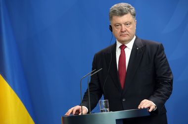 Украина не контролирует более 400 км границы с Россией – Порошенко 