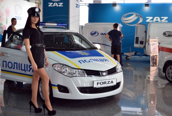Национальная полиция Украины получит 18 специально оборудованных патрульных автомобилей ZAZ Forza и ZAZ Vida. 