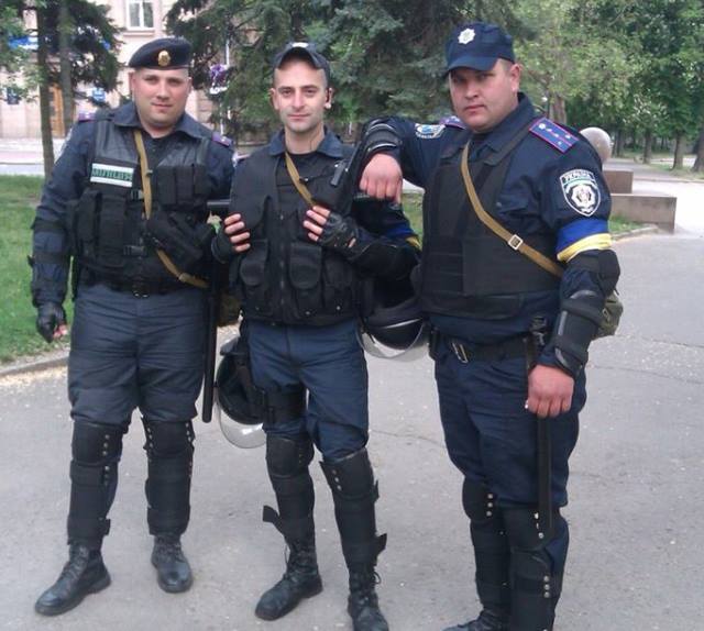 Центральный районный суд Николаева арестовал сержанта полиции Дениса Ляхвацкого на два месяца. 