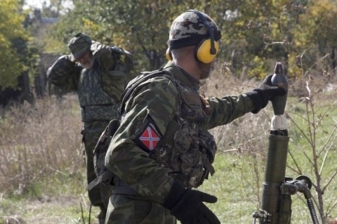 Российские оккупационные войска с полуночи вторника 20 раз открывали огонь по позициям украинских военных на Донбассе. 