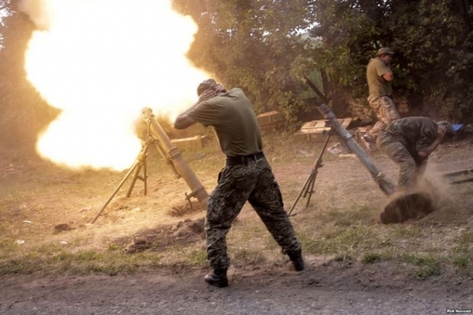 Российские оккупационные войска активизировали обстрелы позиций Вооруженных сил Украины. 