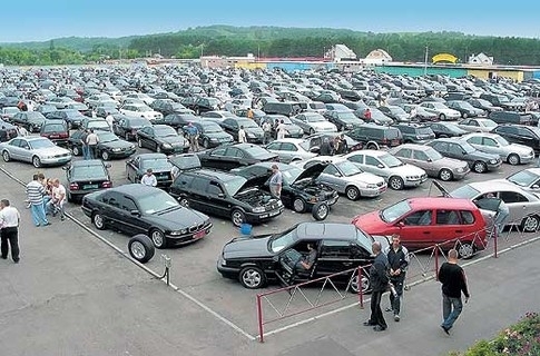 Ассоциация "Укравтопром" оценивает импорт легковых автомобилей в Украину по итогам января-августа текущего года в 48 834 единиц на сумму 860 млн долларов. 
