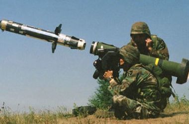 Турчинов считает, что Трамп может дать Украине летальное оружие 