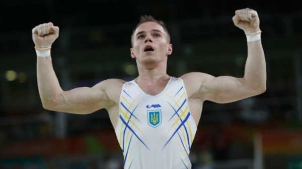 Украинский спортсмен Олег Верняев завоевал золотую медаль в многоборье на чемпионате Европы по спортивной гимнастике. 