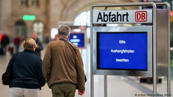 Немецкая железная дорога Deutsche Bahn намерена в будущем отказаться от использования билетов, введя взамен безбилетный систему оплаты проезда пассажирами поездов. 