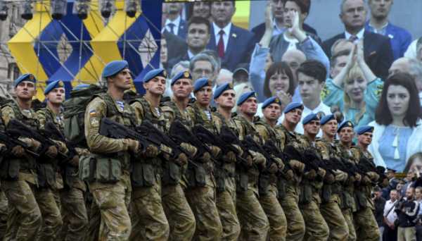 На государственную программу развития Вооруженных сил Украины (ВСУ) до 2020 года необходимо более 100 млрд гривен. 