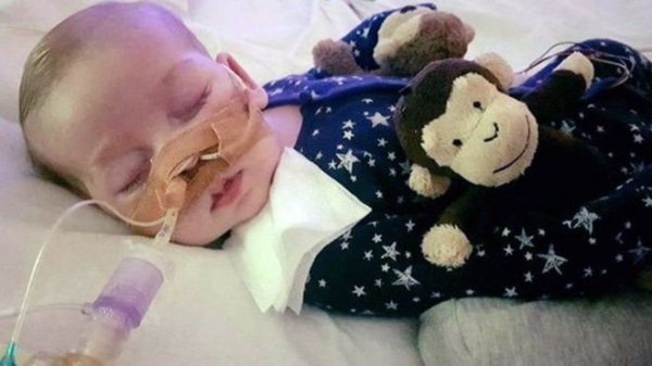Апелляционный суд в Великобритании постановил, что врачи могут отключить младенца Чарли Гарда от системы жизнеобеспечения. 