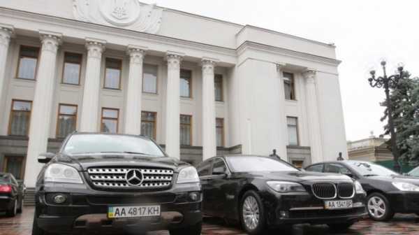 Правительство изменило методику оценки автомобилей, подпадающих под транспортный налог в 25 тыс. грн. 