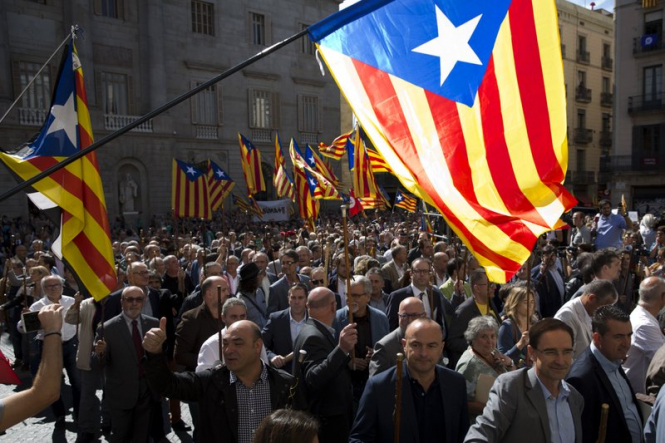 В правительстве Испании еще раз заявили, что референдума о независимости Каталонии, назначенного на 1 октября, не будет. 