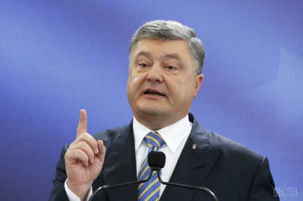 Президент Петр Порошенко пообещал сделать все возможное, чтобы Украина не потеряла макрофинансовой помощи Европейского Союза. 