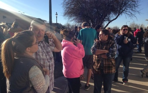 Три человека погибли 7 декабря в результате стрельбы в школе города Ацтек в северной части американского штата Нью-Мексико. 