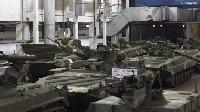 Главный производитель бронетехники в Украине завод им. Малышева, который входит в состав государственного концерна Укроборонпром, продал в 2017 году военной техники более чем на 3 млрд грн., что является рекордом для предприятия. 
