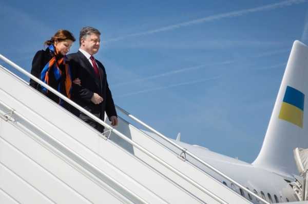 Расходы на авиационные перелеты официальных делегаций во главе с президентом Петром Порошенко этого года составят около 64,8 миллиона гривен. 