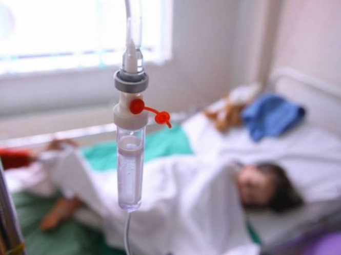 12 детей попали в больницу с отравлением после участия в мероприятии, организованного благотворительным фондом в Северодонецке 
