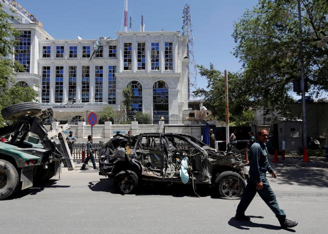 В афганской столице Кабуле прогремел взрыв вблизи центра для регистрации избирателей. 