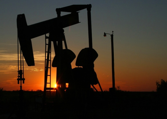 Власти Бахрейна заявила об обнаружении самого богатого месторождения нефти и газа в стране. 