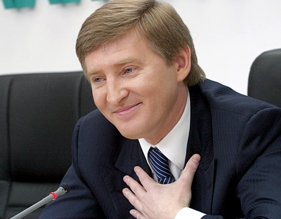 Компания заявляет, что в 2013 году продала "Укртелеком" Ахметову за $860 млн, но получила из этой суммы лишь $100 млн. 