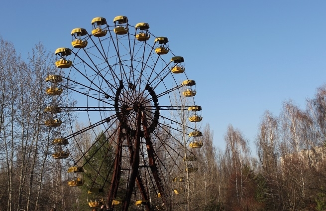 Двое мужчин изнасиловали 24-летнюю девушку, которая путешествовала автостопом по Украине. Это произошло недалеко от зоны отчуждения Чернобыльской атомной станции. 