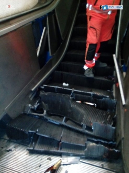 Перед матчем третьего тура группового турнира Лиги чемпионов 2018/19 Рома - ЦСКА в Риме на станции метро Repubblica сломался эскалатор, на котором ехали фанаты ЦСКА. 20 человек получили травмы, среди них и болельщики. 