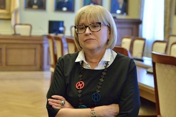 Министерство здравоохранения 8 января в третий раз уволило ректора Национального медуниверситета им. Богомольца Екатерина Амосова. 