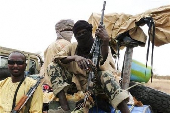 В результате нападения исламистских боевиков на севере Мали погибли не менее 8 миротворцев ООН, еще более 10 получили ранения. 