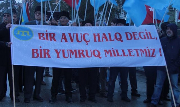 В Анкаре и Стамбуле прошли акции протеста против оккупации Крыма. 