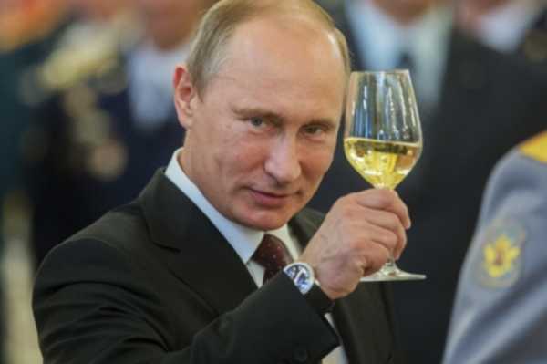 Россия планирует обойти санкции, которые Европа и США ввели против РФ два года назад. 