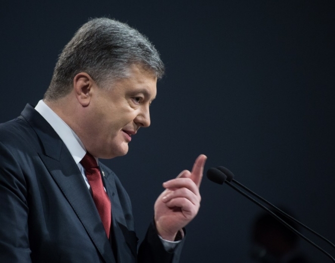 Президент Украины Петр Порошенко заявляет, что к аннексии украинского Крыма Россия тщательно готовилась с 1991 года. 