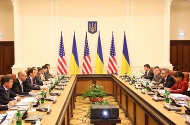 Посол США Пайетт: Вопрос обновления Кабмина решать украинцам 