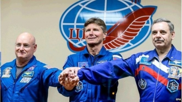 Астронавты Скотт Келли и Михаил Корниенко успешно вернулись на Землю после первой в истории годовой миссии на МКС. 