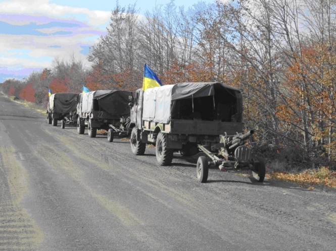 Украинские военнослужащие закрепились у Ясиноватской транспортной развязки. 