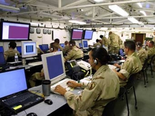 Министерство обороны США заявило, что предложит американским хакерам проверить защиту нескольких общедоступных сайтов этого ведомства в рамках программы "Сломай Пентагон". 