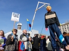 
    На митинг "FreeSavchenko" пришло около тысячи киевлян32 