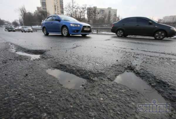 В этом году на ремонт украинских дорог выделят 20 млрд грн. 