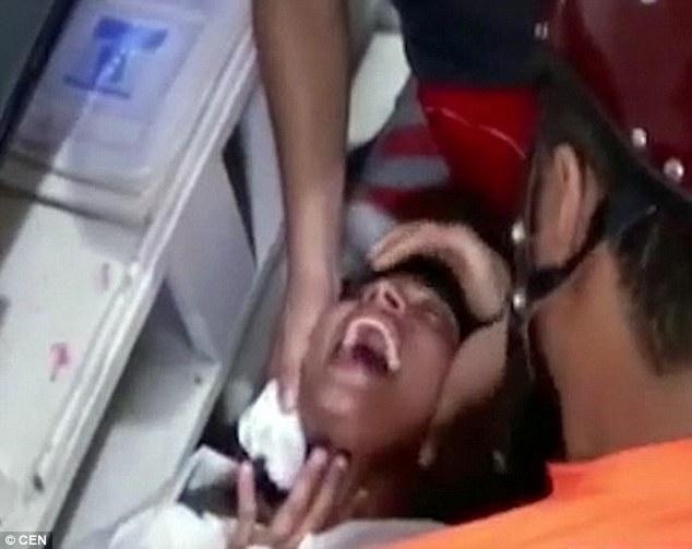 В Перу восемьдесят детей были госпитализированы после "демонического вмешательства". 