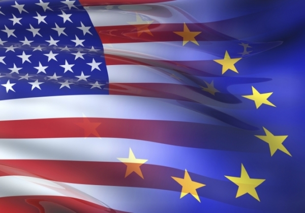 2 июня Европейский Союз и Соединенные Штаты Америки подписали так называемое "зонтичное соглашение". 