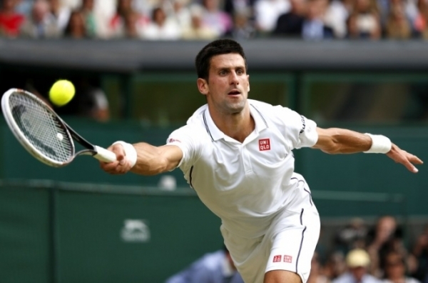 Первая ракетка мира Новак Джокович впервые в карьере выиграл Открытый чемпионат Франции по теннису ("Ролан Гаррос"), доведя общее количество побед на турнирах Большого шлема до 12. 