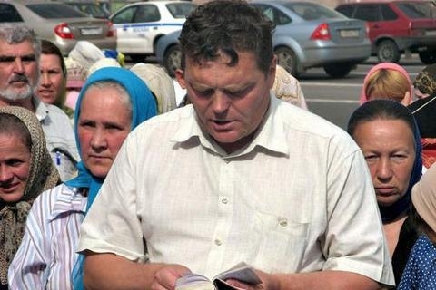 Украинская Православная Церковь МП заявила о возможных провокациях во время проведения "Крестного хода". 