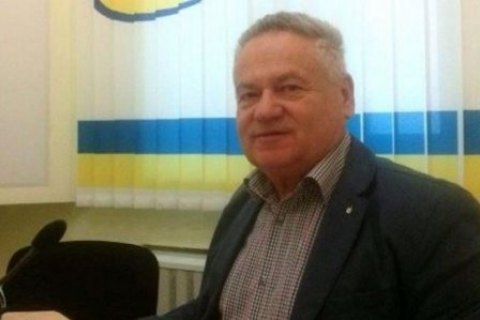 Служба безопасности Украины заявила, что в квартире бывшего исполняющего обязанности ректора Национального авиационного университета, которого вчера задержали на взятке, найдена крупная сумма денег. 