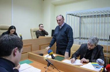 Ефремова доставили в Печерский суд – СМИ 