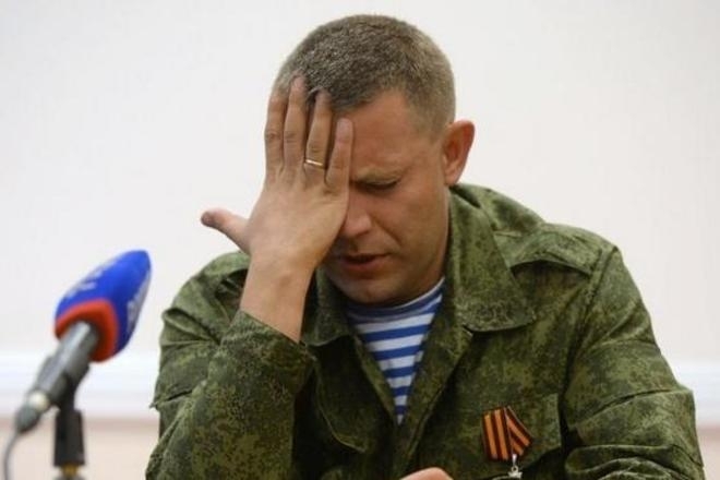 Главарь "ДНР" Александр Захарченко заявил, что на него готовили покушение. 