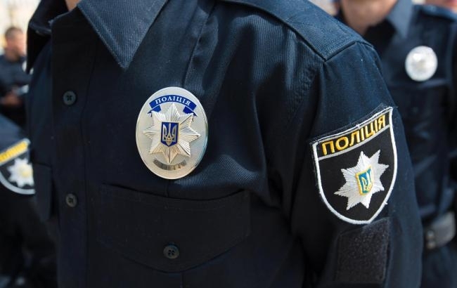 Правоохранители задержали еще трех полицейских по подозрению в причастности к смерти задержанного на Николаевщине. 
