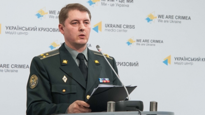 За минувшие сутки в зоне проведения антитеррористической операции на Донбассе во время боевых действий ранено одного украинского военнослужащего, погибших нет. 