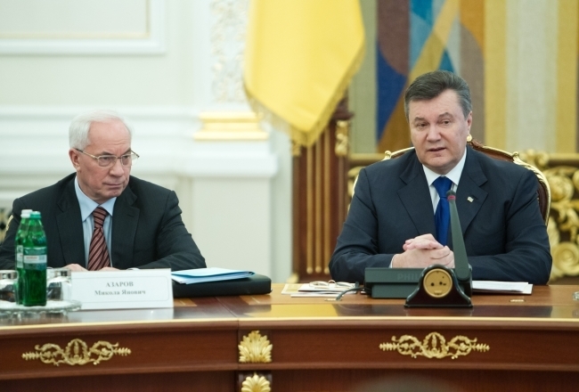 Ни бывшему премьер-министру Николаю Азарову, ни экс-президенту Виктору Януковичу пенсии в Украине выплачиваться не будут. 