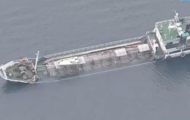 В Японском море затонул танкер на борту которого было 400 тонн щелочи, что применяют для очистки канализационных труб. 