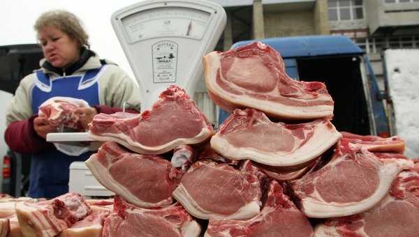 Кабинет  министров Молдовы принял решение о временном запрете на ввоз из Украины мяса, препаратов, продуктов и субпродуктов животного происхождения от животных, восприимчивых к африканской чуме свиней, а также сырья для фуража. 
