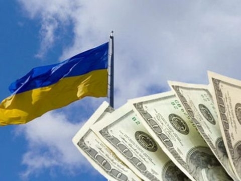 На счет Украины поступили 1 млрд долларов от выпуска евроблигаций под гарантии США. 